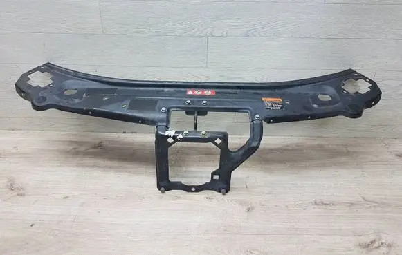 Mercedes-Benz S W221 Radiator support slam panel A2218170020