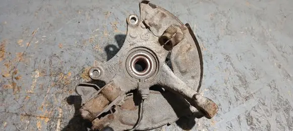 Peugeot 508 Front wheel hub spindle knuckle 