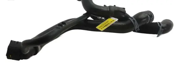 Engine coolant pipe/hose