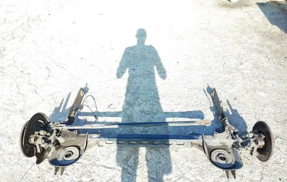 Renault Trafic III (X82) Rear beam 