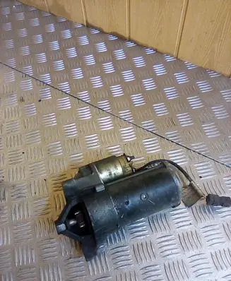 Citroen Xsara Picasso Starter motor D7R27 16A10180HFN