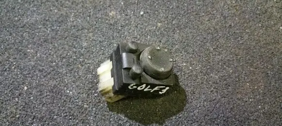 Volkswagen Golf III Wing mirror switch 1H0959565