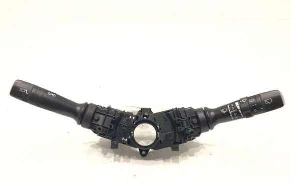Wiper turn signal indicator stalk/switch