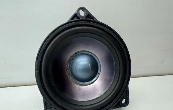 Mercedes-Benz S AMG W221 Panel speaker A2218202302