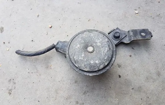 Hyundai i40 Horn signal