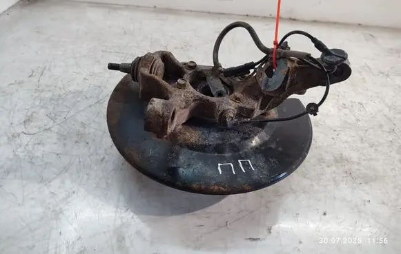Fiat Freemont Front wheel hub