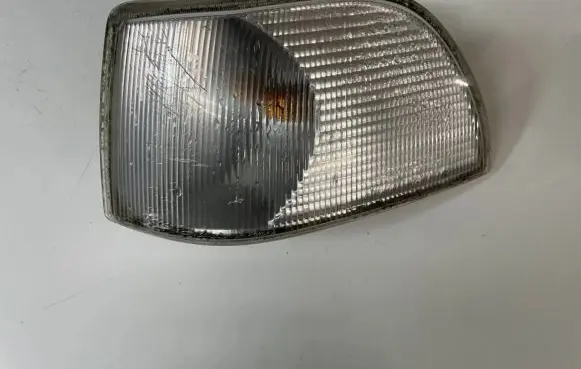 Volvo C70 Front indicator light 9483178 8628243