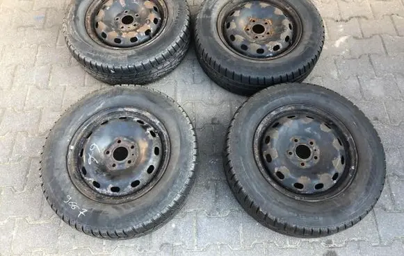 Renault Trafic III (X82) R16 alloy rim 