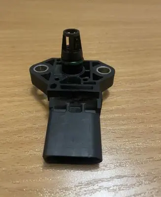 Volkswagen Crafter Air pressure sensor 03K906051 0281006080