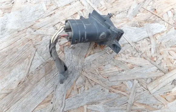 Mercedes-Benz A W168 ABS module connector plug 0295456928