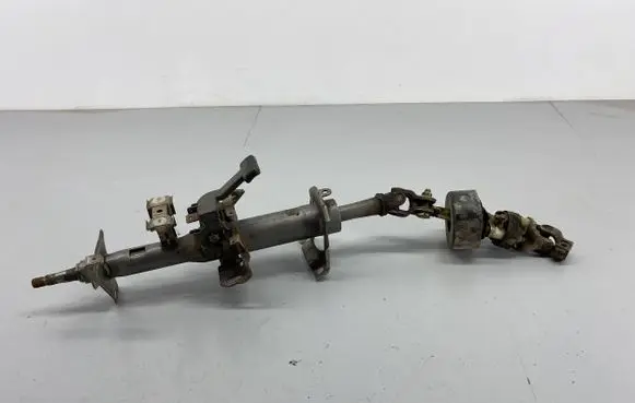 Nissan X-Trail T30 Steering wheel axle
