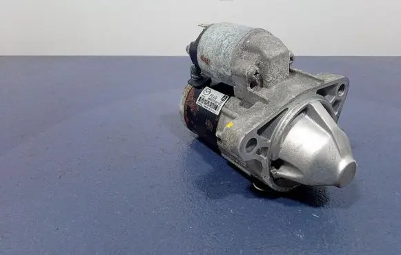 Mazda 3 II Starter motor M000TD0071