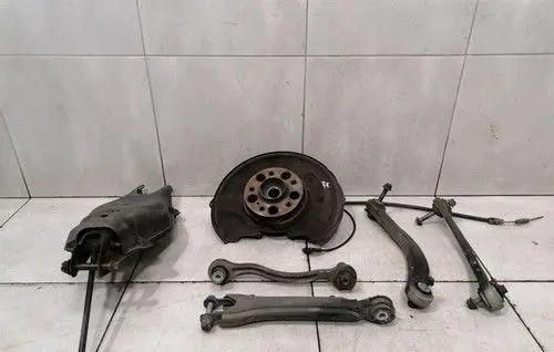 Mercedes-Benz C W204 Rear wheel hub A2043501441