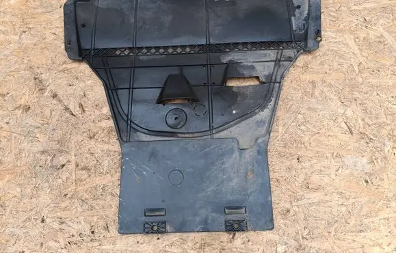 Engine splash shield/under tray