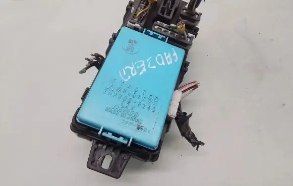 Mitsubishi Pajero Sport I Fuse box set 2323006260