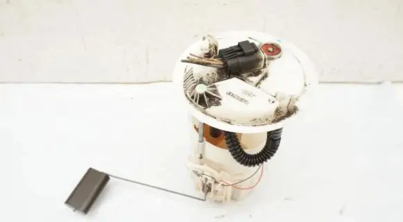 Renault Laguna III Fuel level sensor 170110001