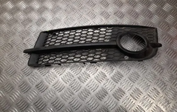 Audi A5 8T 8F Front grill 8J0807681