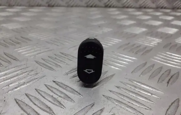 Ford Focus Electric window control switch