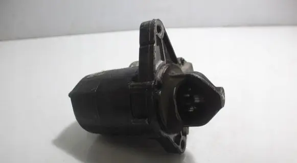 Peugeot 107 Starter motor