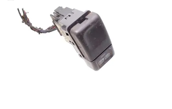 Volvo S70 V70 V70 XC Windscreen/window heater switch 9162952