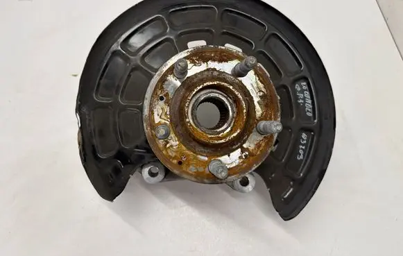 Chevrolet Camaro Rear wheel hub 84755514 84089878 84258572
