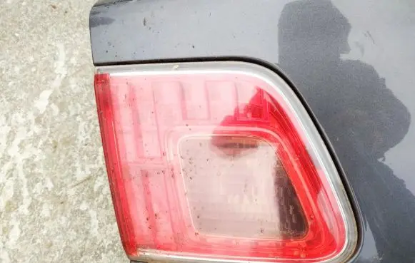 Toyota Avensis T270 Tailgate rear/tail lights