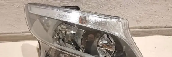 Mercedes-Benz Vito Viano W447 Headlight/headlamp A4479065900 00010076 1EL01128408