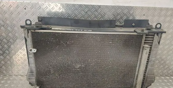 Toyota Avensis T270 Radiator set 160400R160 JD1271003521