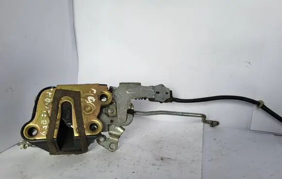 Opel Monterey Front door lock
