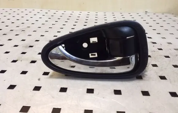 Toyota Avensis T270 Front door interior handle 6920505051