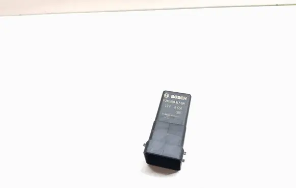 Jeep Grand Cherokee Glow plug pre-heat relay 68149041AB 0281003117