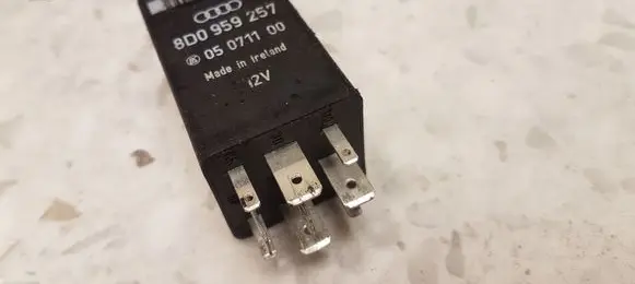 Audi A4 S4 B5 8D Other relay 8D0959257