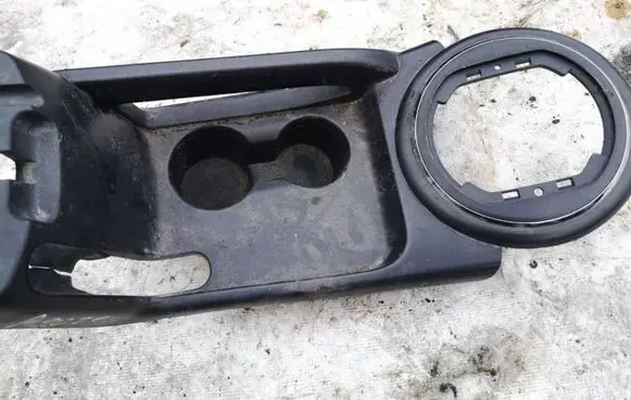 KIA Sportage Cup holder 846533w010 84653-3w010