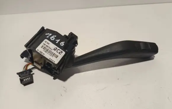 Skoda Octavia Mk2 (1Z) Indicator stalk 1K0953513A 01103501 1360151126570