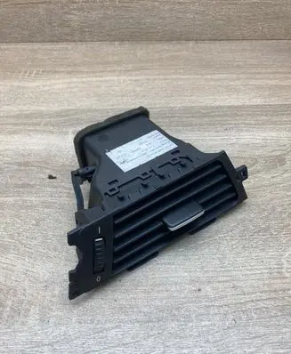 BMW 3 E90 E91 Dashboard side air vent grill/cover trim 7151201 14482110
