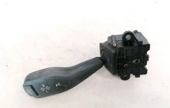 BMW 3 E46 Indicator stalk 8363668M 01104010