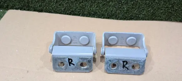 Renault Koleos II Loading door hinge set 915F