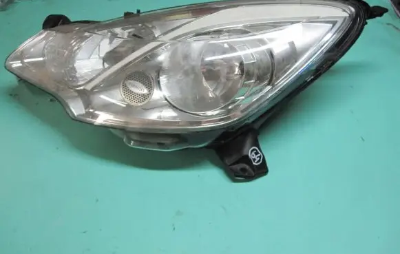 Citroen C3 Headlight/headlamp 9673815080