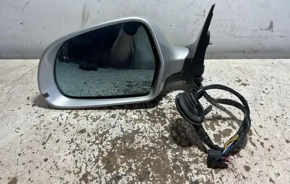 Audi A6 Allroad C6 Front door electric wing mirror E1021000