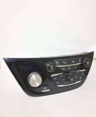 Chrysler Pacifica Climate control unit P68230249AE