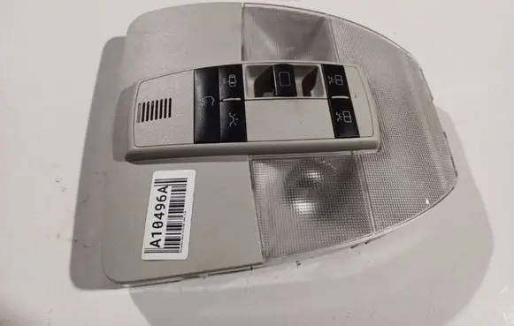 Mercedes-Benz B W245 Front seat light A1698208501