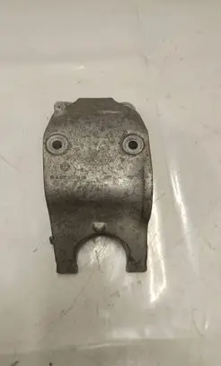 Mercedes-Benz A W176 Driveshaft support bearing bracket A2702230138