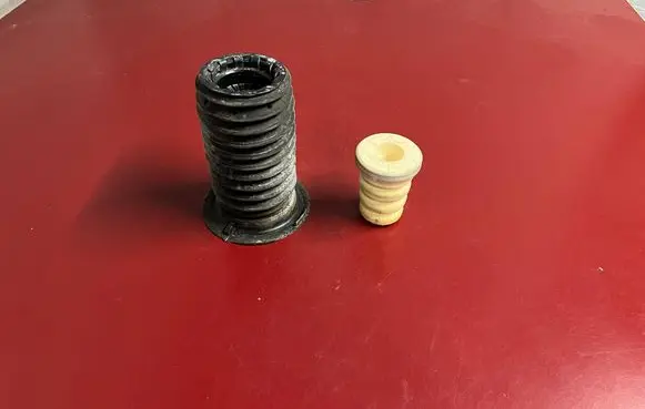 BMW X1 U11 Front shock absorber dust cover boot 6889530 31336889530