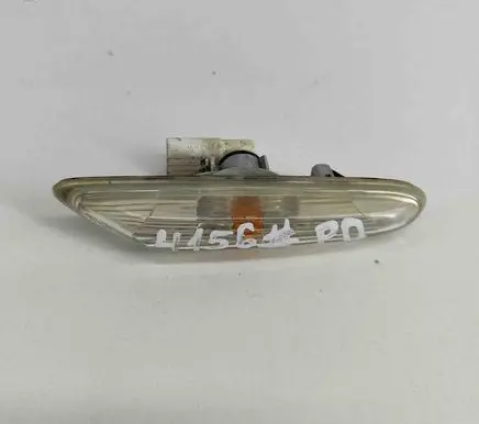 BMW 1 E81 E87 Front fender indicator light 7253326