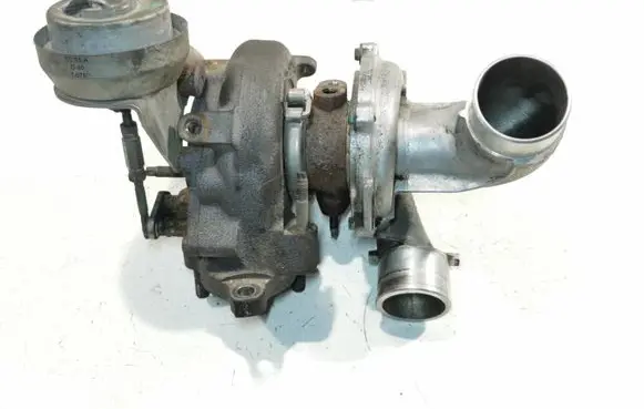 Toyota Auris 150 Turbo 0704060408 172010R040