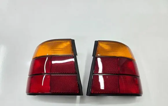 BMW 5 E34 Rear/tail lights 1384009L