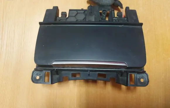 Audi A4 S4 B8 8K Car ashtray 8K0857951