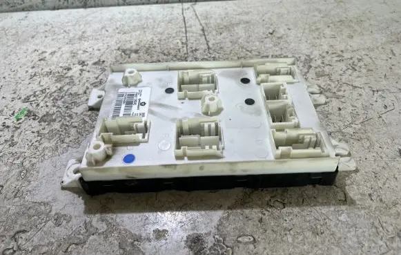 Dodge Challenger BSM Control unit 68277392AC 68277391AC YH326500961