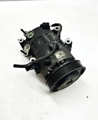 KIA Sportage Air conditioning (A/C) compressor (pump) 97701D7300