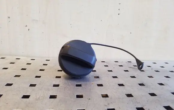 Suzuki Grand Vitara II Fuel tank filler cap 